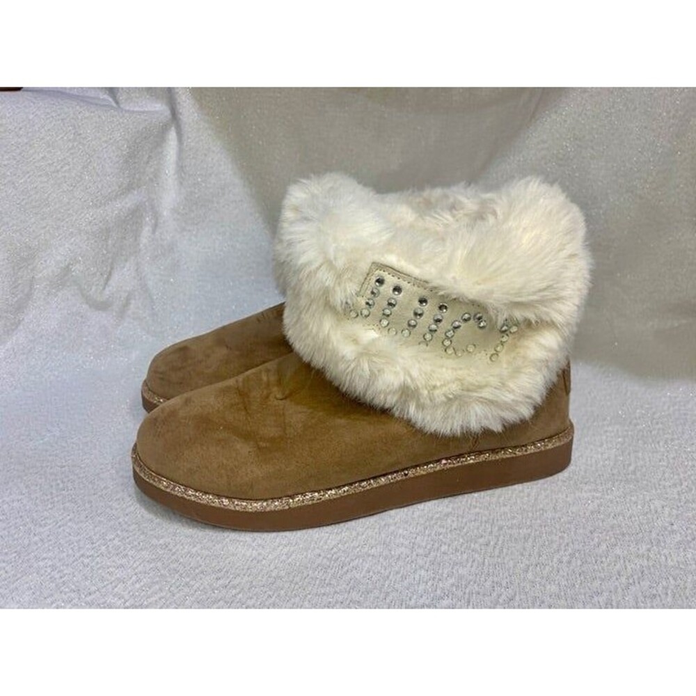Juicy Couture J-C Keeper Tan Faux Suede Fur Lined Ankle Boots